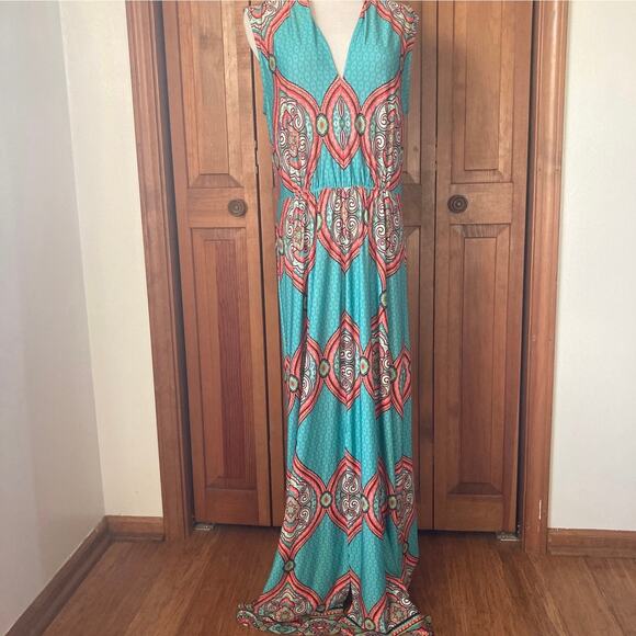 Venus Stretch Pullover Maxi Dress, Size M - Picture 1 of 5